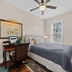 Perfect Retreat In The Heart Of Louisville